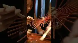 Making a Wagasa Japanese Paper Umbrella in Kyoto #kyoto #kyototrip  #japanesecraftsmanship