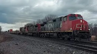 DASH 9s! CN 2560 and VIA at Clarke (MAR 26/22)