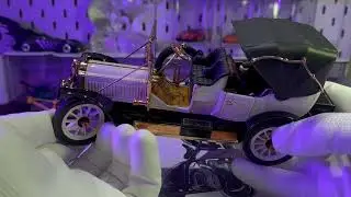 1:24 1912 Packard Victoria by Precision Models Franklin Mint