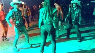 Bailando ROBOTIN vs ZAPATEADO !!! - LOS TAPIA