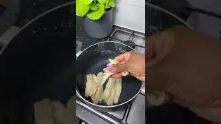 Mashed Green bananas with Saltfish | Creole Day Food