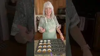 Low Carb Pumpkin Cream Cheese Muffins #comecookwithgigi