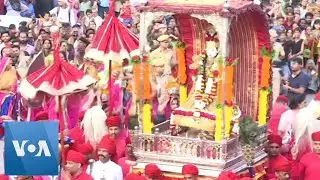 India Celebrates Monsoon Festival with Folk Performances