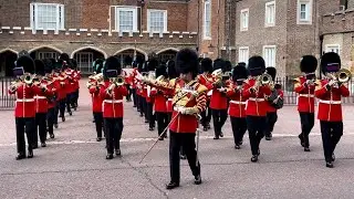 Band play EPIC tune, but what is it?