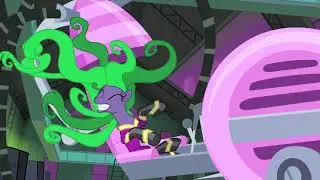 Mane-iac - He's utterly useless!