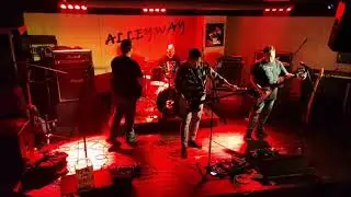 Varim, a Stoner Rock/Doom Metal band, live at Alleyway Taphouse in Suwon, Korea.