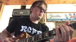 Joe Bonamassa re-stringing Magellan on a Friday afternoon blues