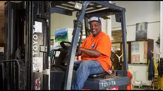 Learn Forklift Operation in ONE DAY!