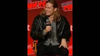 Sam Reid on how would he describe Lestat and Gabrielle dynamic 😅#TheVampir Lestat NYCC Panel.