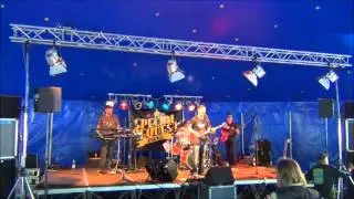 General J & Special Request Band Live 2012   Cant find a way out