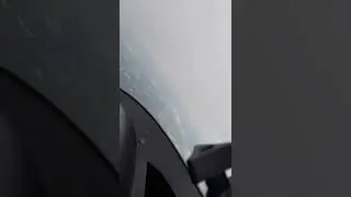 Llegando a la base de las nubes en planeador.