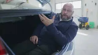 Advantage Auto Sales   In the trunk
