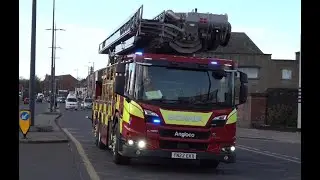 Merseyside Fire & Rescue Service / City Centre Aerial Ladder Platform / Responding