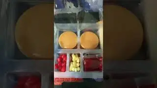 Lunchables Gummy Pepperoni Pizza Kit