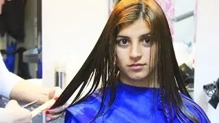 Getting an happy hair look to graduation party