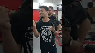 Visita da Escola do Mec&acirc;nico &agrave; Ducati Campinas