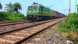 High Speed Freight Train | Powerful BJU Wag9HCi Leading Full loaded BCNA Wagons Freight