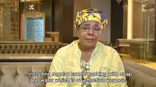 Mme Aïssata Issoufou montre comment bien se laver les mains