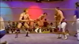 Roy Rogers, Rick & Robert Gibson vs Masa Fuchi, Atsushi Onita, Tojo Yamamoto (9-5-81) CWA Wrestling