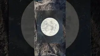 How to Spray Paint the Moon Quick and Easy #spraypaintart #planetart #moonpainting