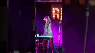 3 Absentine songs with backing track @ t'Rigger