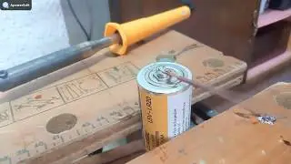 Como soldar cabos em pilhas com supreficie plana