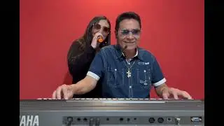 @, Uma composi&ccedil;&atilde;o minha e a participa&ccedil;&atilde;o especial de Vilma Souza. M&uacute;sica:  Chama ela pra sair.