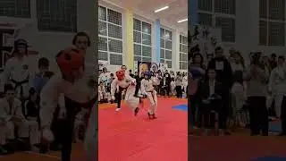 #rek #please Пожалуйста апните мне 50 подпищиков я буду раздавать голду на стримах :)