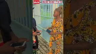 Ezelove on his daily hustle😂😂.                       Trying to collect her number 😂😂