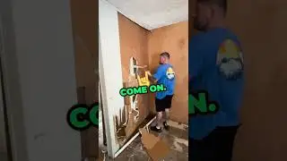 🚧 Wall? What Wall? 💪🏽🔥 #realestateexperts #homeinvestments