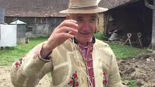 Walking like a Saxon of Transylvania