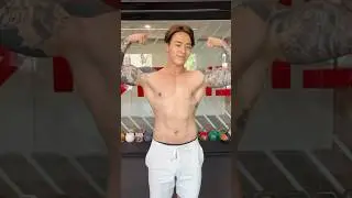 I tried ab sculpting in Thailand and this is how it went! 🇹🇭
