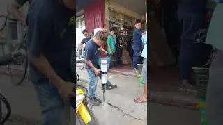 BOSCH POWER, DEMOLITION HAMMER #shorts #trending #demolition #power #powertools #hammer #breaking
