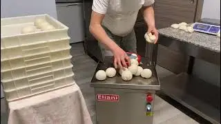 ARROTONDATRICE EL300 ELIANI Oltre 3500 pezzi all ora.