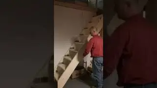 Folding stairs