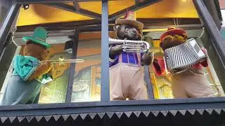 Avalanche Musical Bears and Revolution. Blackpool Pleasure Beach.  November 20th 2021.