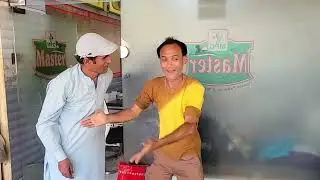 FREE KA SAMAN 😅😅 || फ्री का सामान  @MrManzoorcomedian