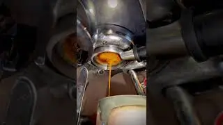 Slow coffee, botomless portafilter, perfect extraction - coffee lovers, this is for you! #slowcoffee