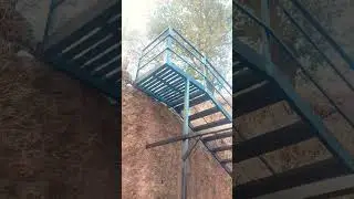 ഏതുതരം സ്ഥലത്തും ഇതുപോലുള്ള കോണി വെക്കാന്&zwj; കഴിയുമെന്ന് തെളിയിച്ചു ഞാന്&zwj;
