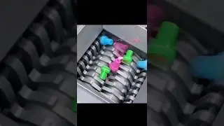 Shredding Everyday Objects ‼️ Plastic stamps .#shreddering #smash #crush👍