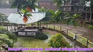 Sungai Code Meluap