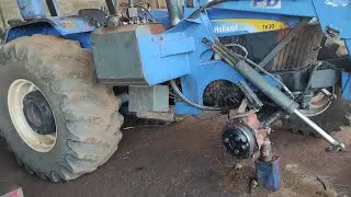 vazamento na tampa da tração trator New Holland 7630