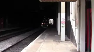 Class 332 Passes Ealing Broadway