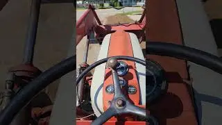 Ford 861 Powermaster spreading gravel #antiquetractor #antiquetractorlife