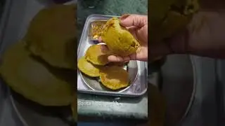Jhat Se Ban Jaane wala nashta Hari matar ki puri aur Hari Dhaniya aur Aalu #recipe #indianfood 