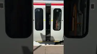 Class 465/9 doors opening!