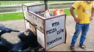 jajanan kampung Pizza mini ( TACO / LUMPIA TELOR  - penantian)