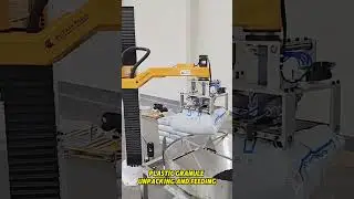 Plastic granule unpacking&feeding😎 #palletizer #automation #palletizing #stacking #robot #plastic