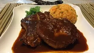 CHULETAS DE PUERCO EN CHILE PASILLA, DELICIOSA RECETA!