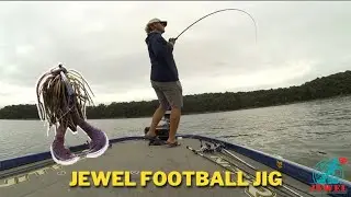 Как ловить рыбу в открытом море с помощью приманки Jewel Football Jig (озеро Тейбл-Рок)